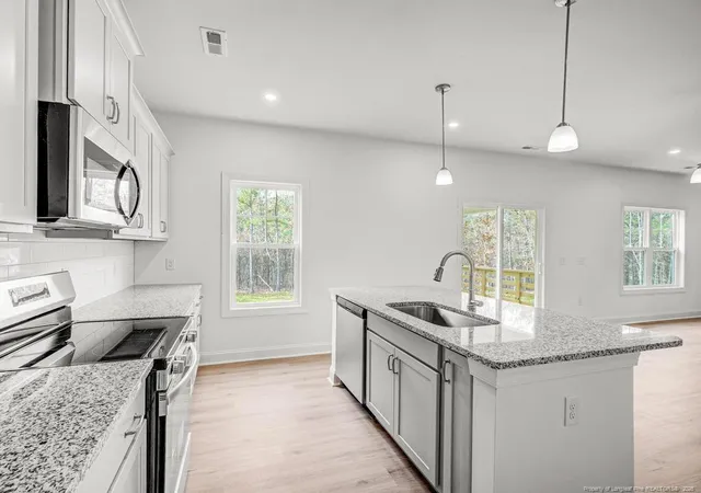 Photo 4 of Single family home for sale at 189 Travelers Way, Lillington, NC 27546 | MLS# 758866 | Listing updated on 2026-07-18
