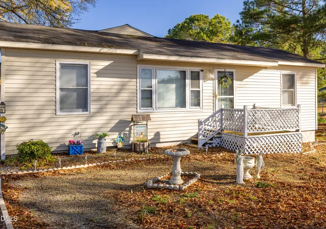 Homes for sale in Autryville, NC | 4474 Autryville Rd, Autryville, NC 28318 | MLS# 10152874