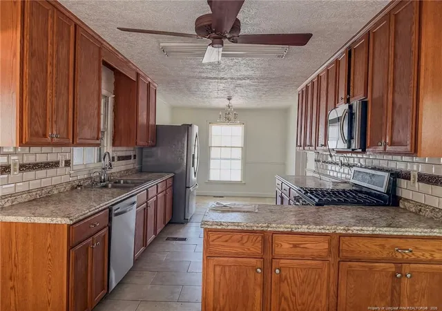 Homes for sale in Saint Pauls, NC | 575 Veterans Rd, Saint Pauls, NC 28384 | MLS# 758873