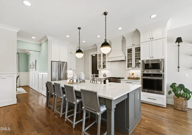 Photo 4 of Single Family Residence at 1820 Ctr Ridge Dr, Apex, NC 27502 | MLS# 10153520 | | Sold on 2026-05-13