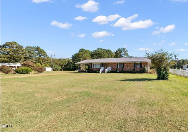 Photo 1 of Single family home for sale at 9759 N Nash St, Middlesex, NC 27557 | MLS# 10155022 | Listing updated on 2026-08-26