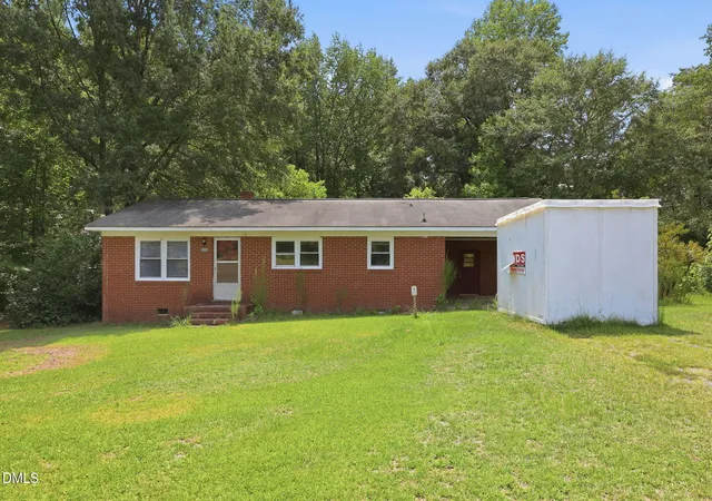 Photo 3 of Sale Pending at 2270 Cedar Ln Rd, Sanford, NC 27332 | MLS# 10186416 | Listing updated on 2026-09-15