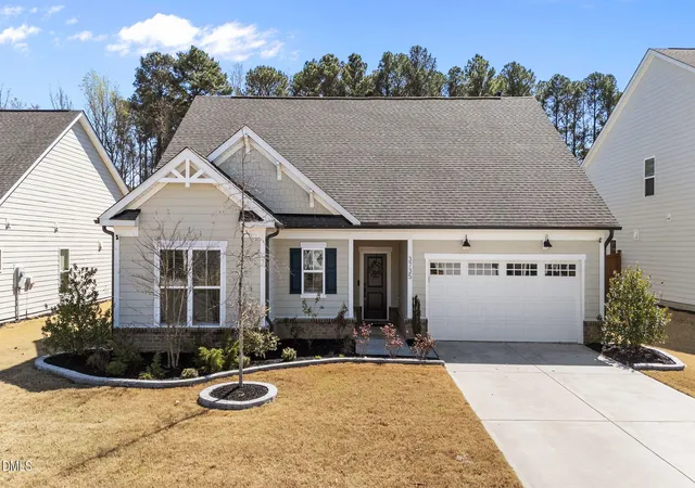 4th image of 3735 Autumn Crk Dr, Fuquay Varina, NC 27526 | MLS# 10153338