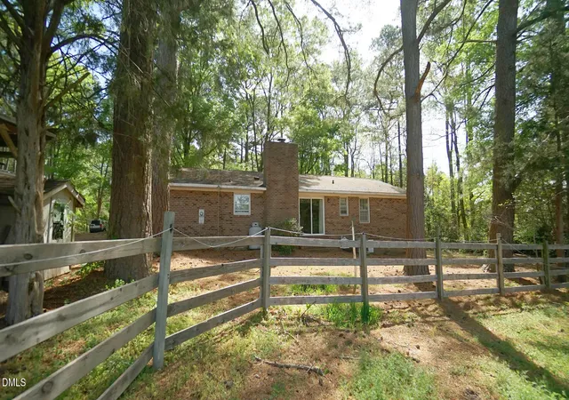 Photo 5 of Ranch at 4319 Pearces Rd, Zebulon, NC 27597 | MLS# 10158878 | | Sold on 2026-06-02