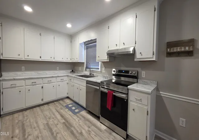 Photo 4 of Single family home for sale at 1108 S 6th Street, Lillington, NC 27546 | MLS# 10153143 | Listing updated on 2026-08-20