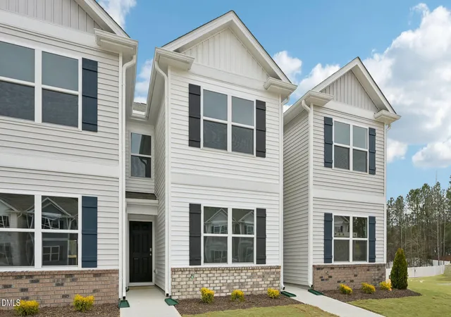 2nd image of 5814 Brambleberry Wy, Raleigh, NC 27616 | MLS# 10153116