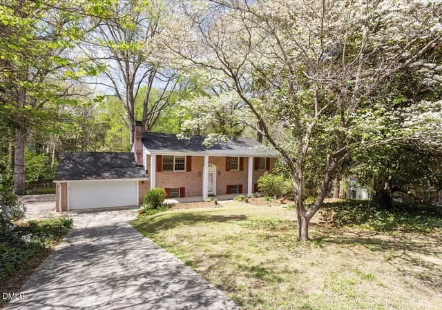 Photo 1 of Sale Pending at 4005 Balsam Dr, Raleigh, NC 27612 | MLS# 10165443 | Listing updated on 2026-07-20