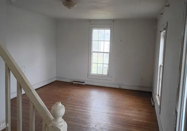 36th image of 325 N Asheboro St, Liberty, NC 27298 | MLS# 10153380