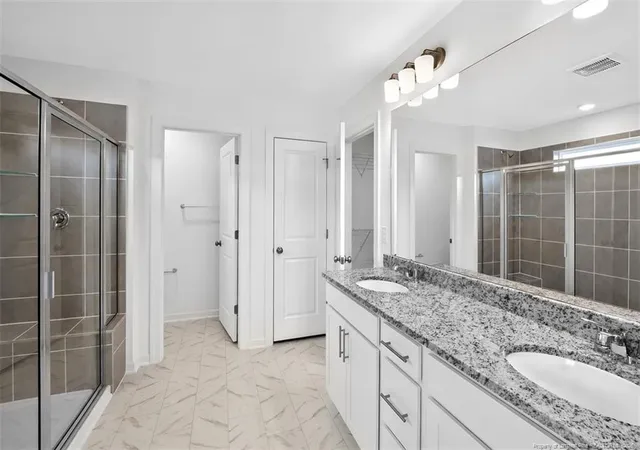 4th image of 213 Hickory Grove Dr, Sanford, NC 27330 | MLS# 758972