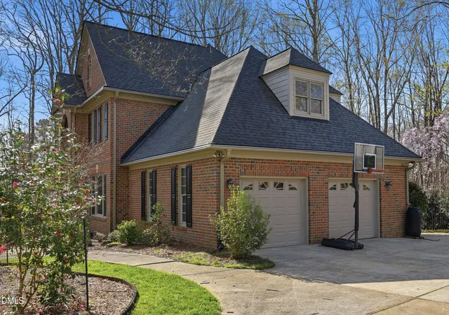 Photo 3 of Single Family Residence at 513 Hardscrabble Dr, Hillsborough, NC 27278 | MLS# 10153707 | | Sold on 2026-05-27