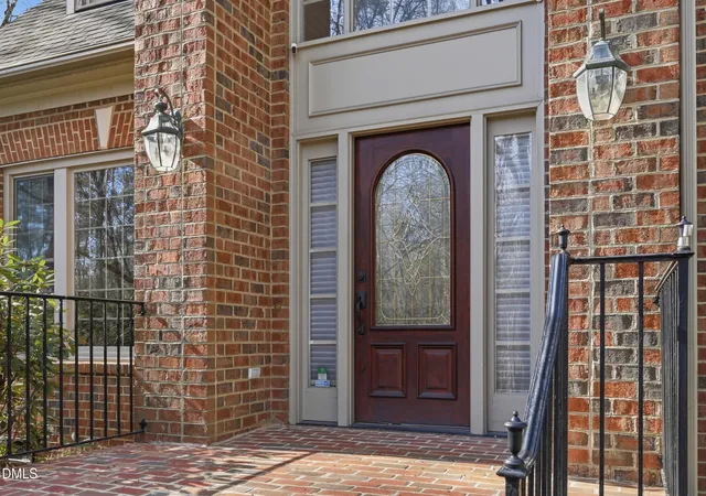 Photo 5 of Single Family Residence at 513 Hardscrabble Dr, Hillsborough, NC 27278 | MLS# 10153707 | | Sold on 2026-05-27