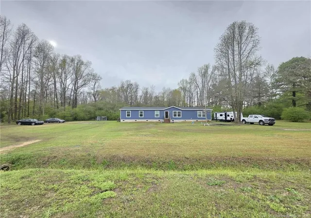 Homes for sale in Autryville, NC | 64 Horseshoe Rd, Autryville, NC 28318 | MLS# 759012