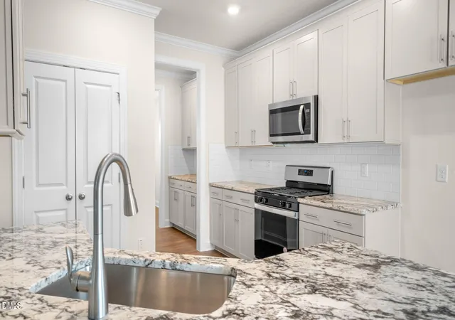 4th image of 741 James J Freeland Memorial Dr, Hillsborough, NC 27278 | MLS# 10153293