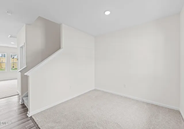 Photo 5 of Single Family Residence at 109 Big Dream Ct, Louisburg, NC 27549 | MLS# 10153329 |  | Sold on 2026-06-29