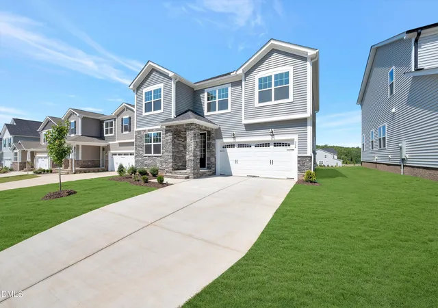 Photo 2 of Single family home for sale at 264 Yellow River Way, Garner, NC 27529 | MLS# 10153343 | Listing updated on 2026-10-07