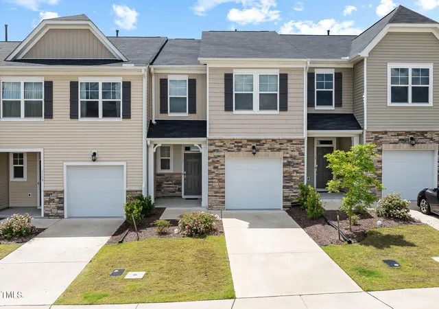 Homes for sale in Durham, NC | 1112 Pate Farm Ln, Durham, NC 27703 | MLS# 10154728