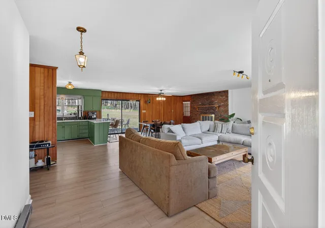 Photo 4 of Sale Pending at 4316 Erwin Rd, Durham, NC 27705 | MLS# 10153844 | Listing updated on 2026-07-18