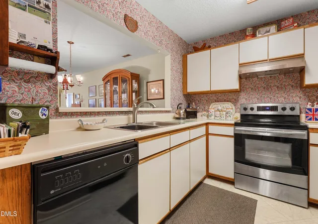 4th image of 710 Springfork Dr, Cary, NC 27513 | MLS# 10154165