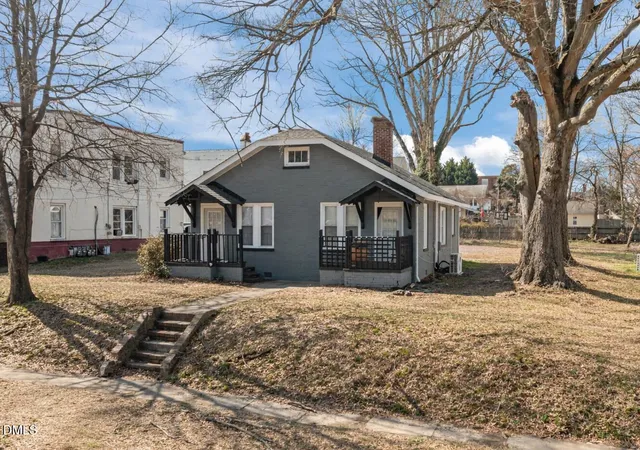 1st image of 204 W Holt St, Burlington, NC 27217 | MLS# 10153785