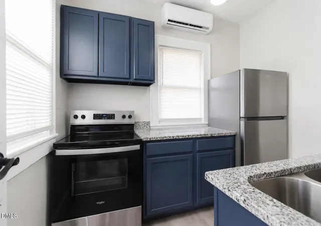 5th image of 204 W Holt St, Burlington, NC 27217 | MLS# 10153785