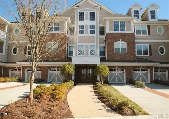 2nd image of 10400 Rosegate Ct #302, Raleigh, NC 27617 | MLS# 10154184