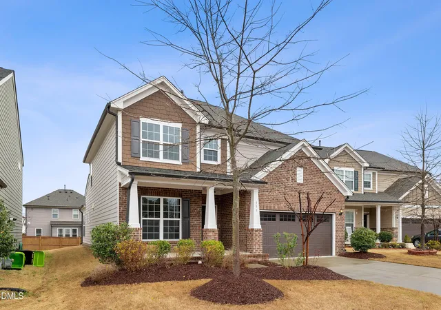Photo 3 of Single Family Residence at 533 Duggins Point, Apex, NC 27523 | MLS# 10154093 | | Sold on 2026-05-01