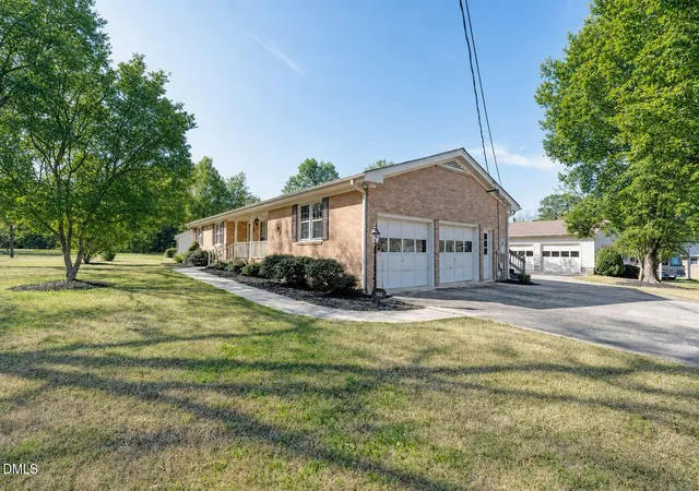 3rd image of 301 Brown Cir, Rolesville, NC 27571 | MLS# 10154151