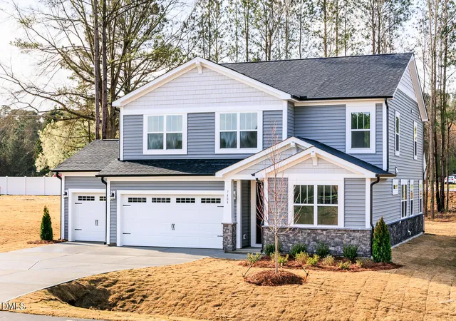 Photo 2 of Single family home for sale at 18 Gablestone Dr, Wendell, NC 27591 | MLS# 10153973 | Listing updated on 2026-08-29