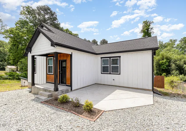 Photo 2 of Single family home for sale at 2616 Wedgedale Ave, Durham, NC 27703 | MLS# 10155134 | Listing updated on 2026-07-18