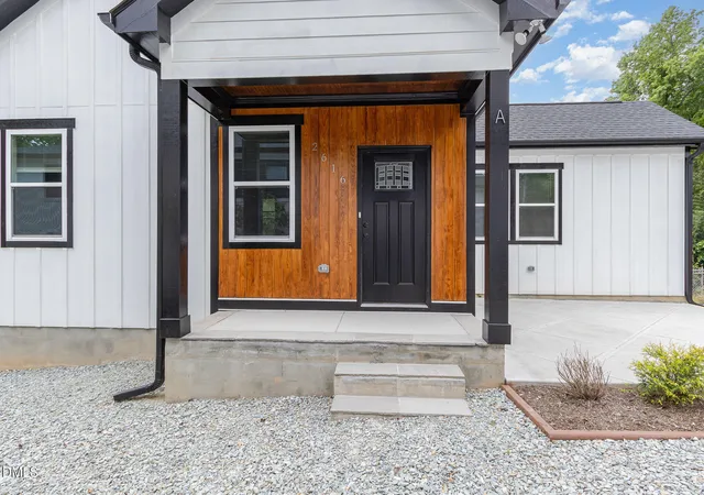 Photo 3 of Single family home for sale at 2616 Wedgedale Ave, Durham, NC 27703 | MLS# 10155134 | Listing updated on 2026-07-18
