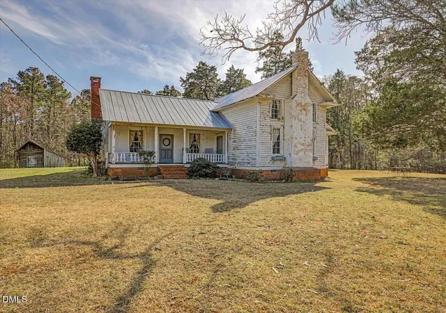 Photo 1 of Sale Pending at 2929 Seaforth Rd, Pittsboro, NC 27312 | MLS# 10166325 | Listing updated on 2026-08-21