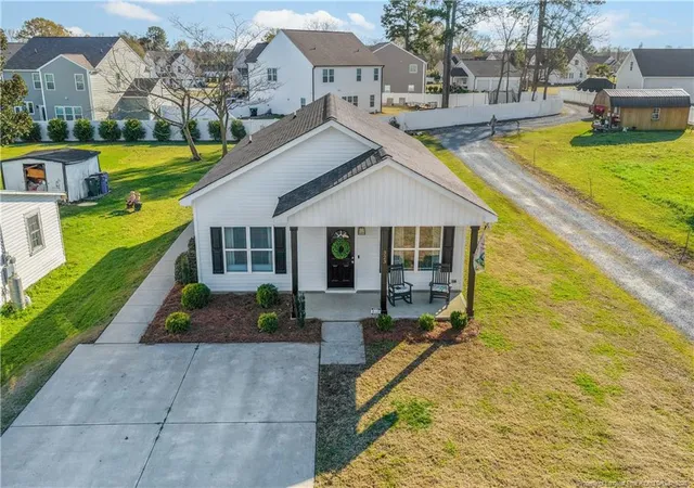 Photo 3 of Single family home for sale at 323 W Wooddall St, Benson, NC 27504 | MLS# 759203 | Listing updated on 2026-08-21