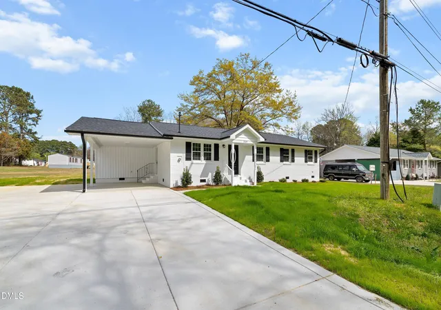 2nd image of 309 S Main St, Four Oaks, NC 27524 | MLS# 10154421