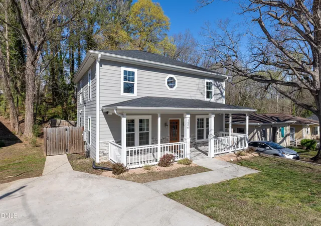 Photo 3 of Single family home for sale at 1406 South St, Durham, NC 27707 | MLS# 10156682 | Listing updated on 2026-08-17
