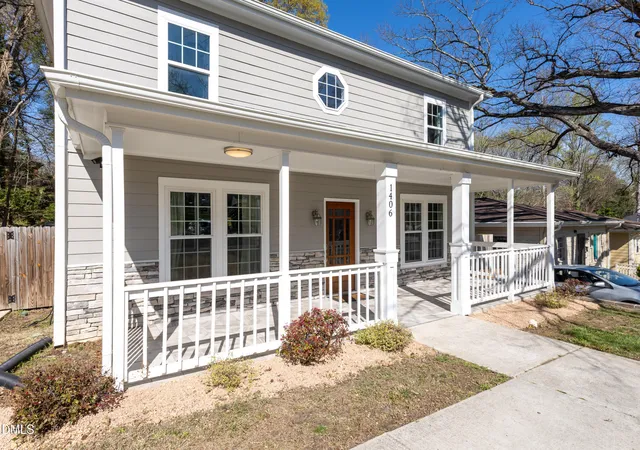 Photo 4 of Single family home for sale at 1406 South St, Durham, NC 27707 | MLS# 10156682 | Listing updated on 2026-08-17