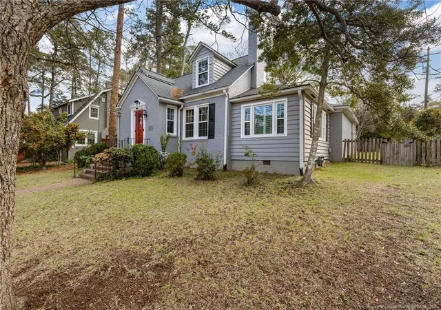 2nd image of 602 Westmont Dr, Fayetteville, NC 28305 | MLS# 759121