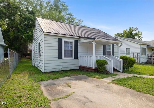 2nd image of 510 S King St, Fayetteville, NC 28301 | MLS# 10154467