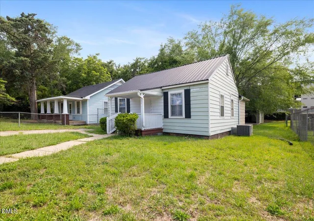 3rd image of 510 S King St, Fayetteville, NC 28301 | MLS# 10154467