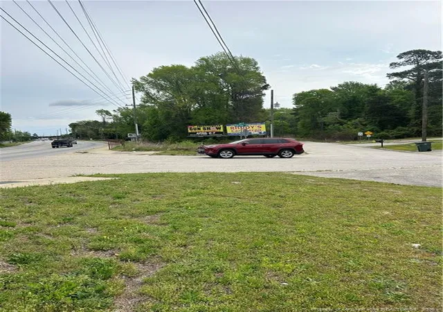 4th image of 820 Gurley St, Fayetteville, NC 28305 | MLS# 759255