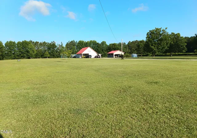 Homes for sale in Whiteville, NC | 828 Chair Factory Rd, Whiteville, NC 28472 | MLS# 10154578
