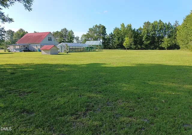 Homes for sale in Whiteville, NC | 828 Chair Factory Rd, Whiteville, NC 28472 | MLS# 10154578