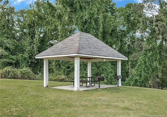2nd image of 3129 Wisteria Ln, Fayetteville, NC 28314