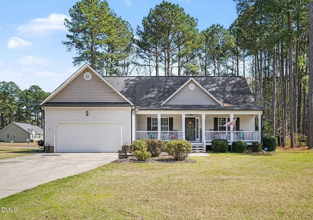 Photo 3 of Sale Pending at 11 Cashew Ln, Smithfield, NC 27577 | MLS# 10154745 | Listing updated on 2026-10-01