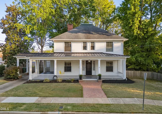 3rd image of 311 S Fayetteville St, Clayton, NC 27520 | MLS# 10159071