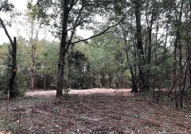 Photo 4 of Sale Pending at 700 Slocomb Rd, Fayetteville, NC 28311 | MLS# 759386 | Listing updated on 2026-07-18
