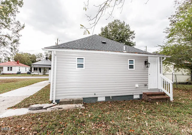 Photo 3 of Sale Pending at 708 E Highland Ave, Rocky Mount, NC 27801 | MLS# 10154835 | Listing updated on 2026-09-07