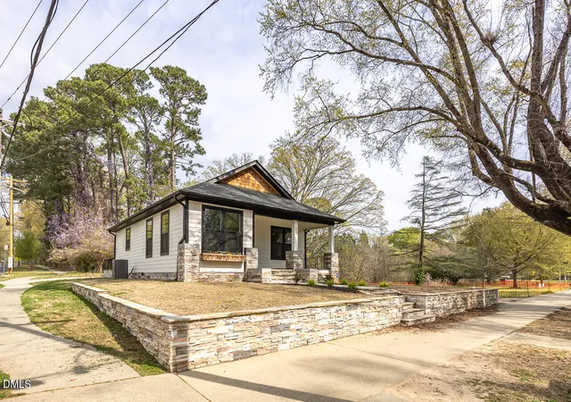 Photo 1 of Single family home for sale at 310 W Club Blvd, Durham, NC 27704 | MLS# 10155282 | Listing updated on 2026-09-09