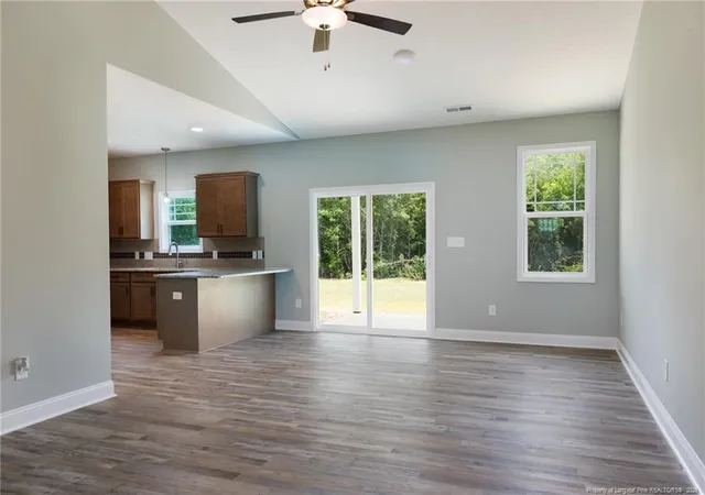 5th image of 6085 Ari Ct, Fayetteville, NC 28312 | MLS# 759433