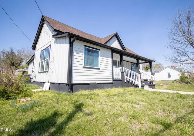 4th image of 719 S Main St, Roxboro, NC 27573 | MLS# 10154917