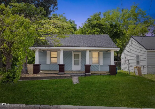 1st image of 512 S King St, Fayetteville, NC 28301 | MLS# 10154930